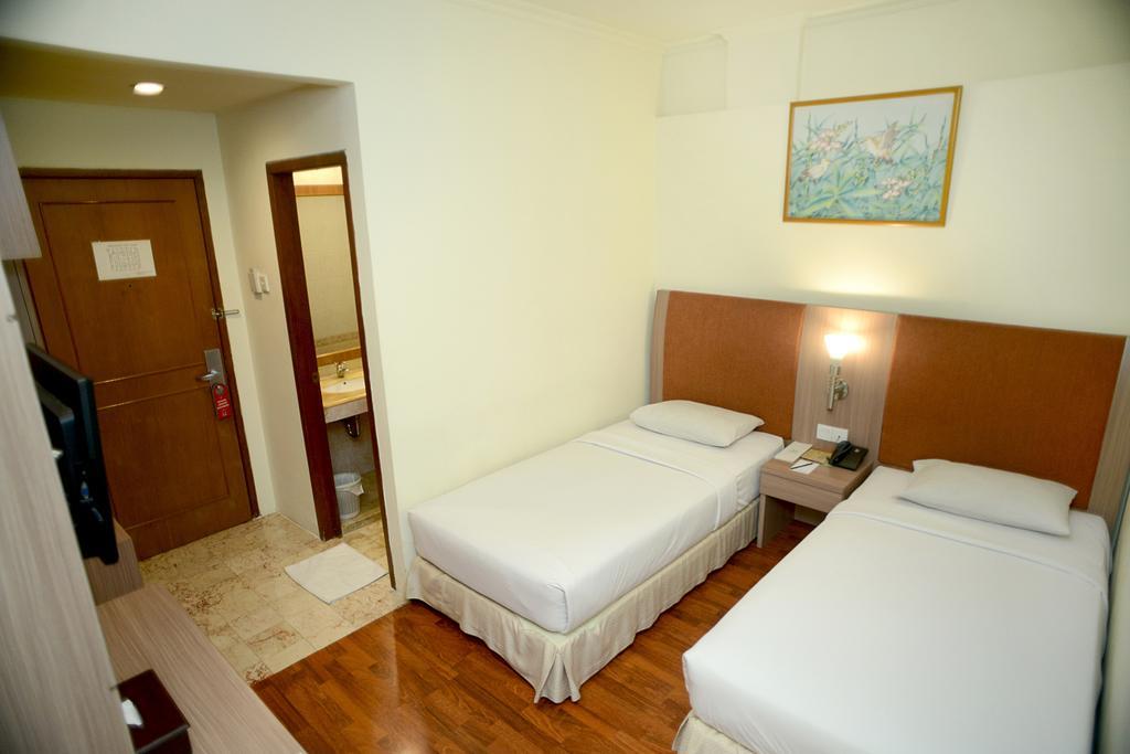 Hotel Anugerah Palembang Kültér fotó