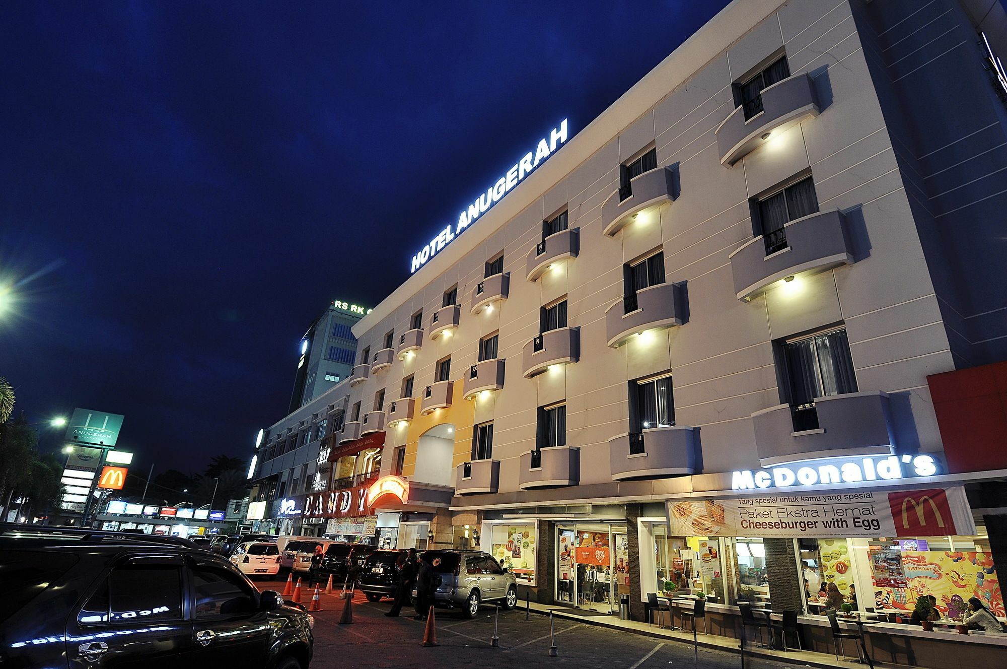 Hotel Anugerah Palembang Kültér fotó